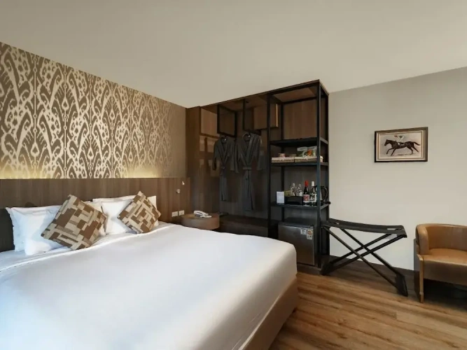 Deluxe room with balcony