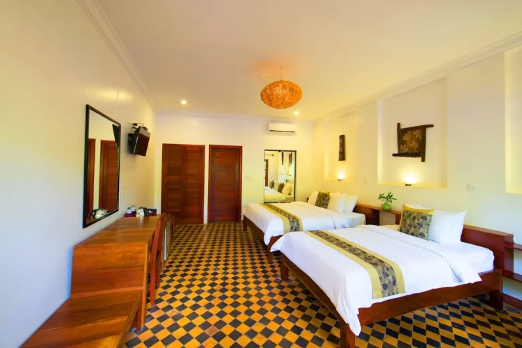 Deluxe Twin room with view
