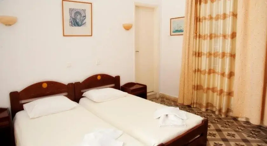Avra Hotel