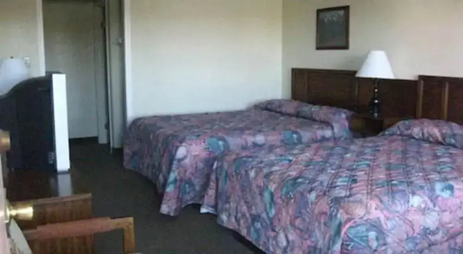 Desert Inn Motel