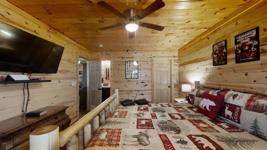 Moonlight Woods - 2 Br Cabin