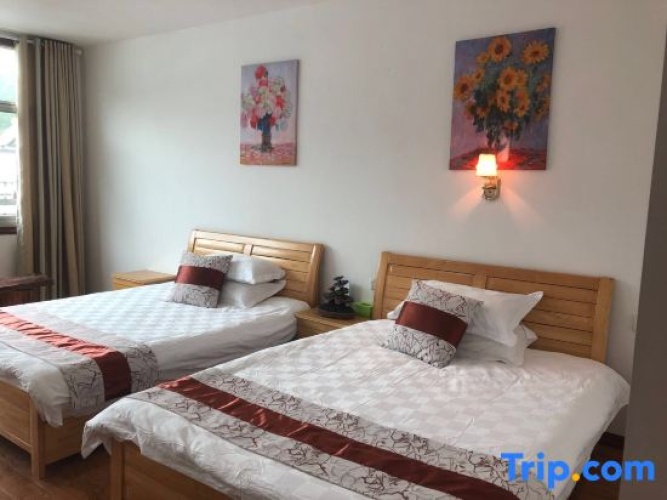 Standard room with sunset view