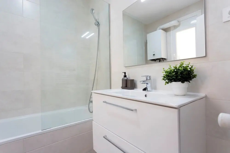 Exclusive 4BD Apartment. Abada