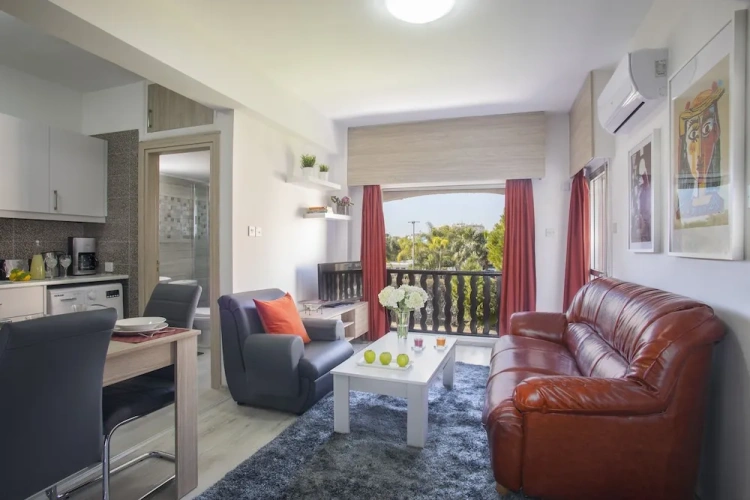 1 Bedroom Prestige Apartment with balcony