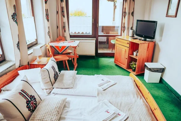 Standard Double room with mountain view