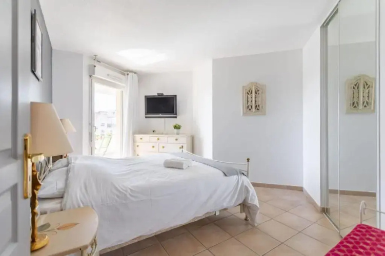 Appartement Standing Marseille 4 pers Clim Parking