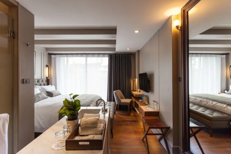 Superior Double room with balcony