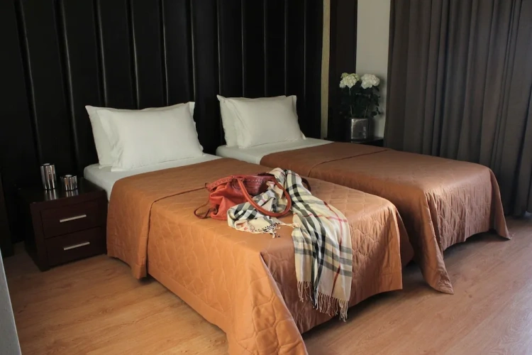 Standard Single room with balcony and with city view