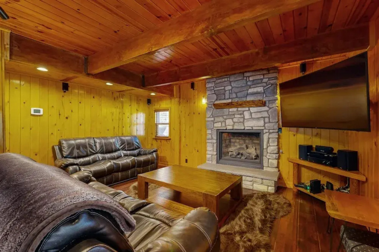Primrose Cabin #709