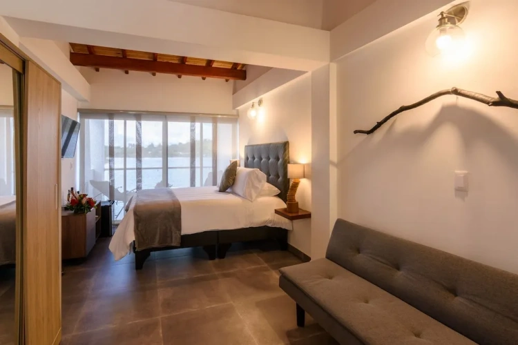 Premium Double room with balcony