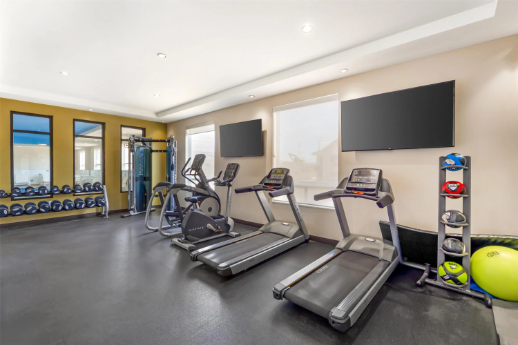 Best Western Plus Hinton Inn & Suites photo 22