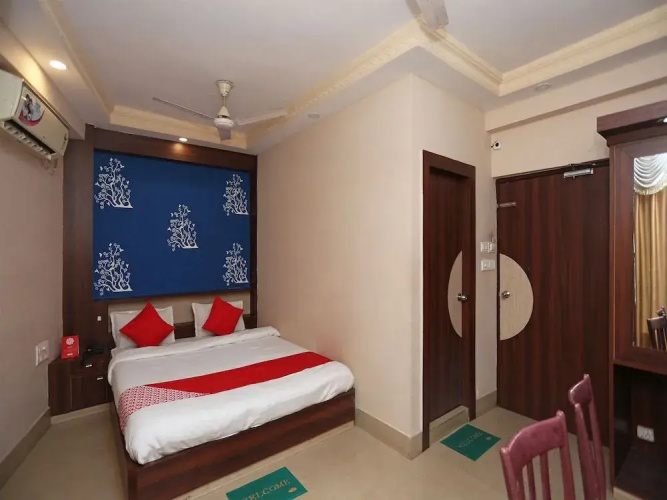 OYO 28314 Hotel Larica