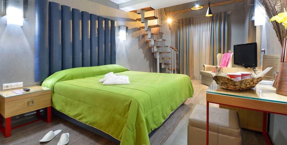 Executive Maisonette