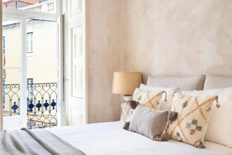 Alfama Design Suites