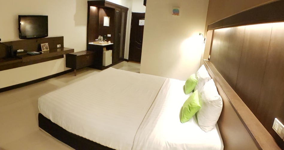 Deluxe Double room with view