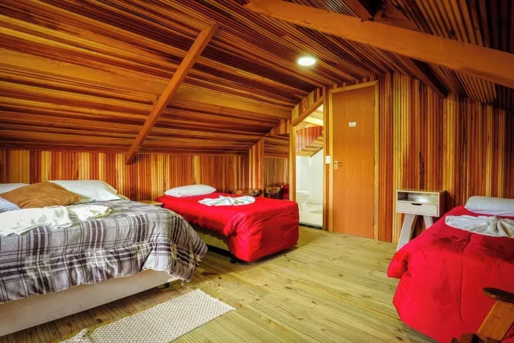Standard Chalet