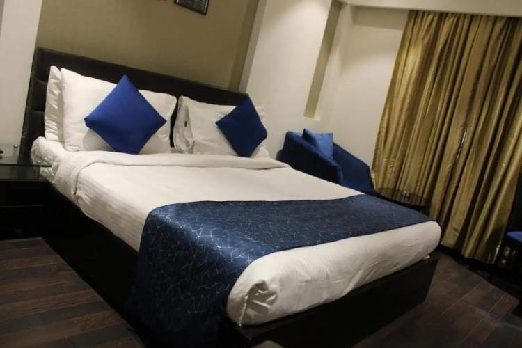 FabHotel Prime Bellmont