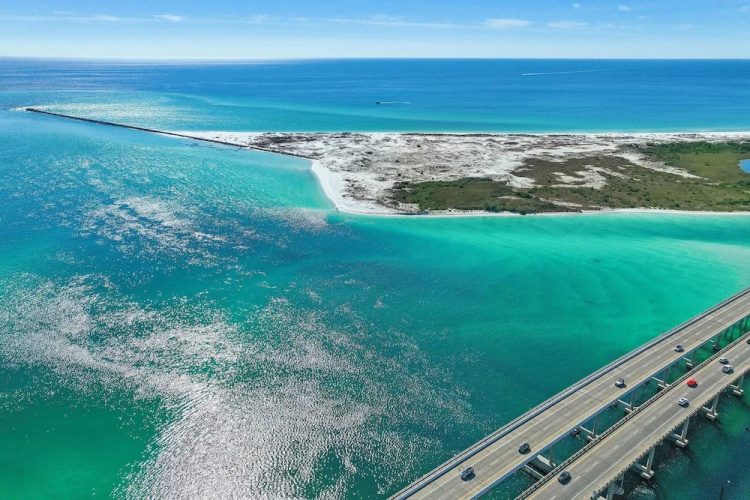 East Pass 208 by RealJoy Vacations