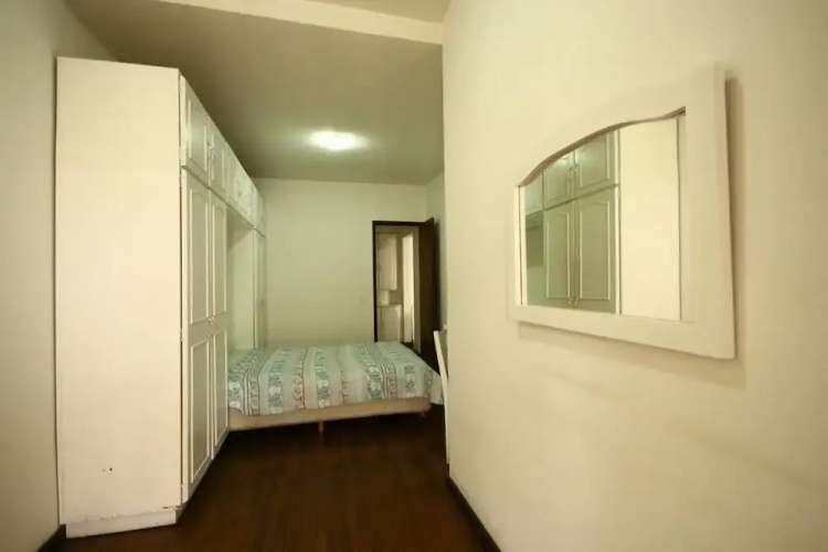 GoHouse Raul 706