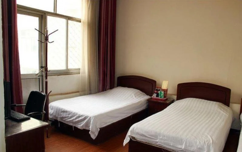 Yucheng Hotel