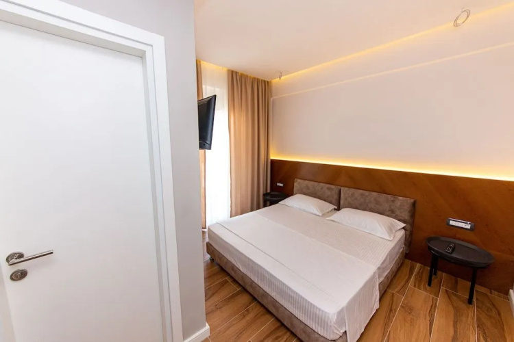 Inada Hotel