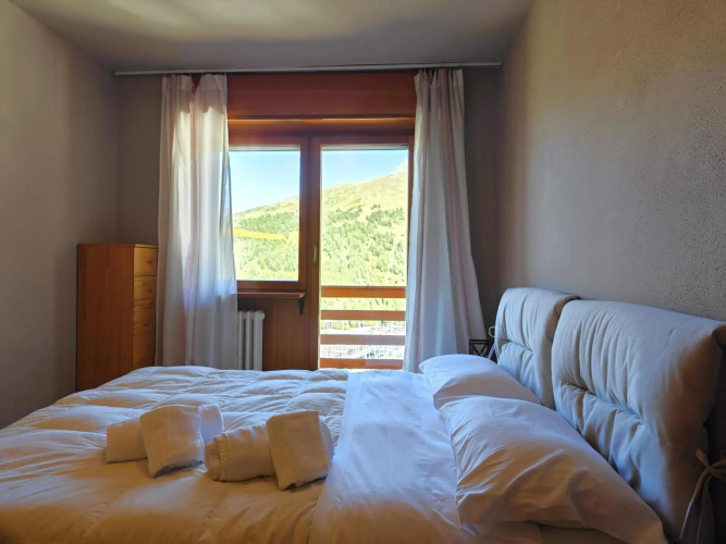Hostdomus - Color Apartment
