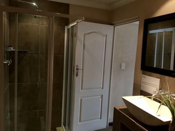 Harfield Guest Villa