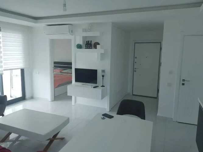 2 Bedrooms Apartment