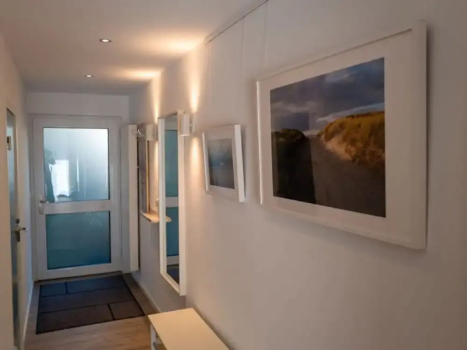 Moi"n Dag Modern Retreat