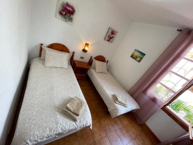 Apartment with sea view