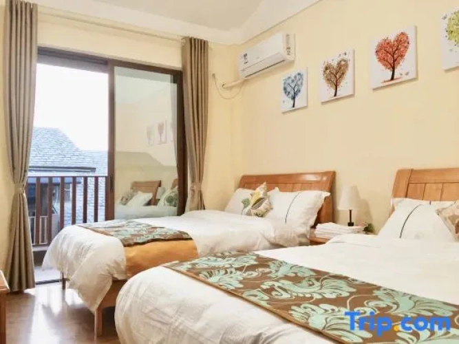 6 Bedrooms Deluxe Villa