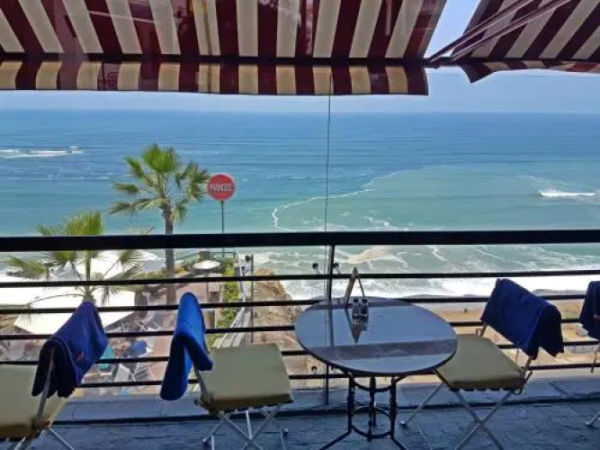 Malecon Cisneros Apartments