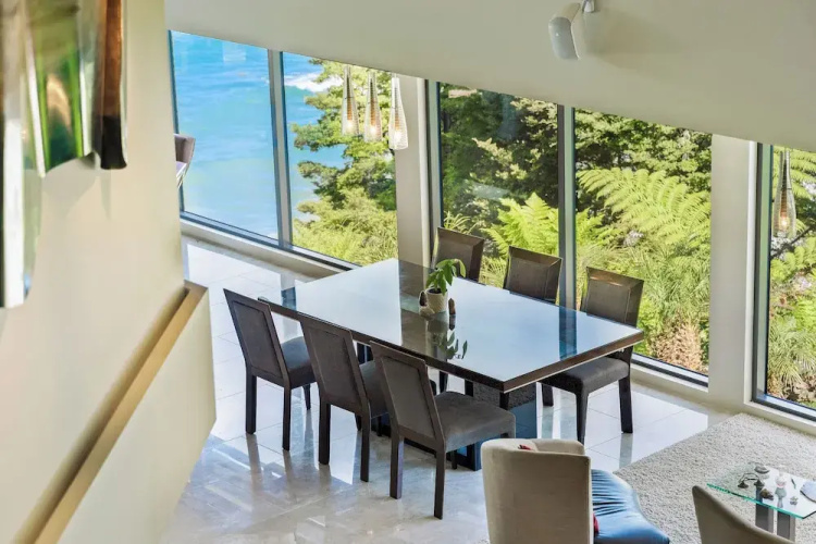 Cozy Suite - Ocean View & Private Beach