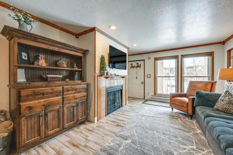 Brian Head Condo w/ Pool Access - Steps to Resort!