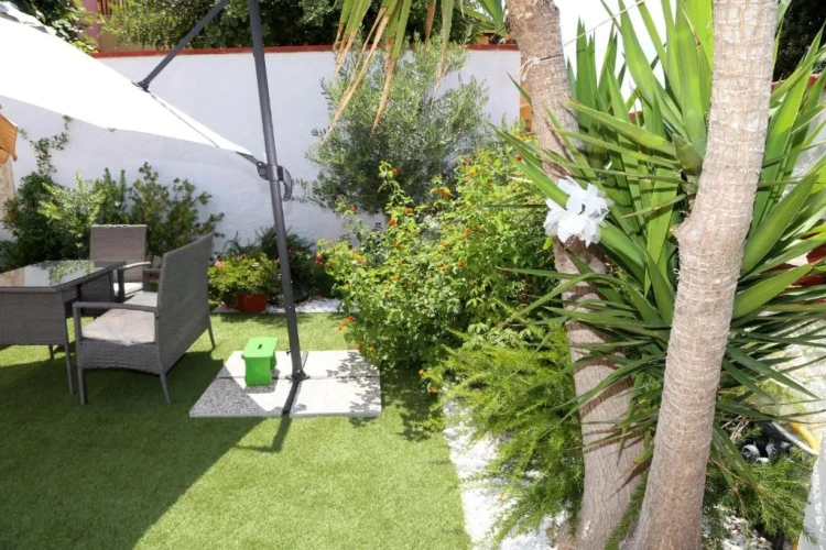 Standard Double room with garden view