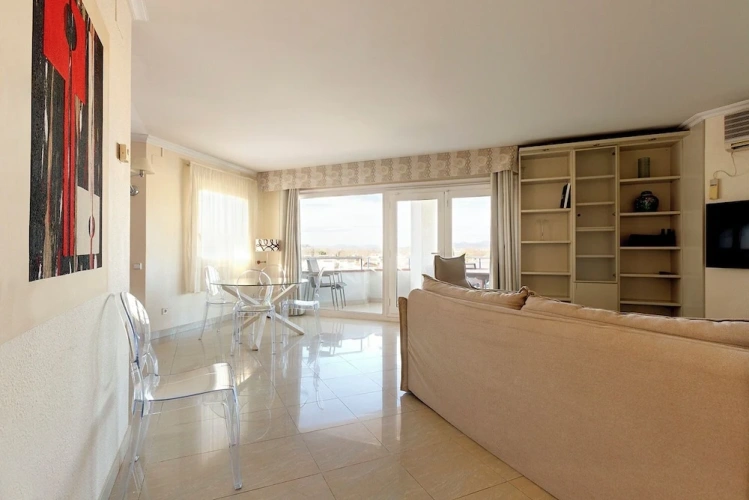 2 Bedrooms Superior Apartment with balcony