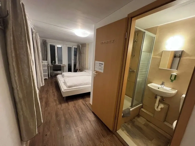 Economy Twin room