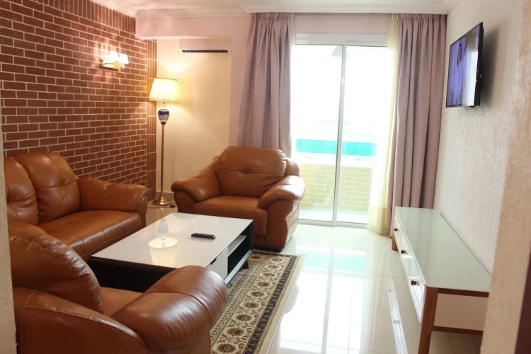 1 Bedroom Suite