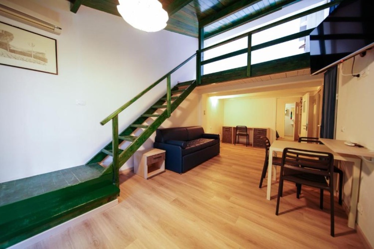 Standard Family room