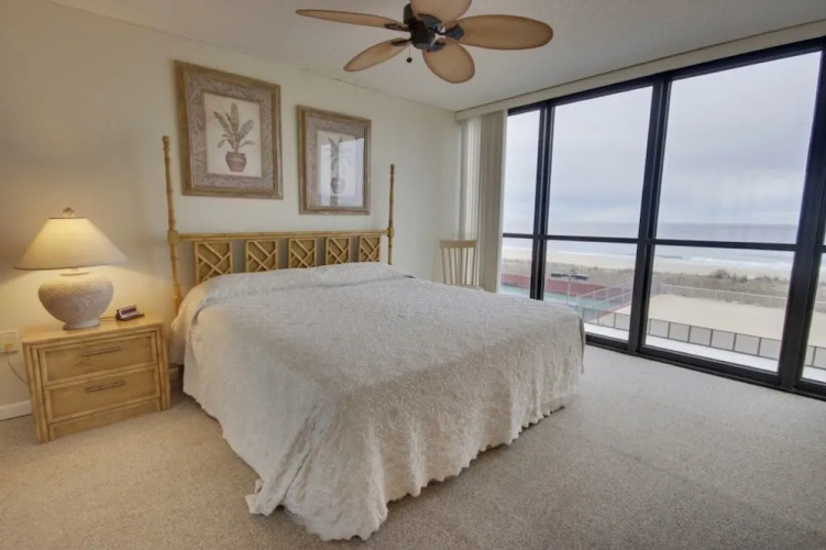 Golden Sands 207 - 2 Br Condo