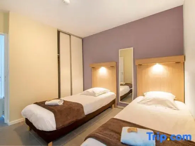3 Bedrooms Standard Double Duplex room