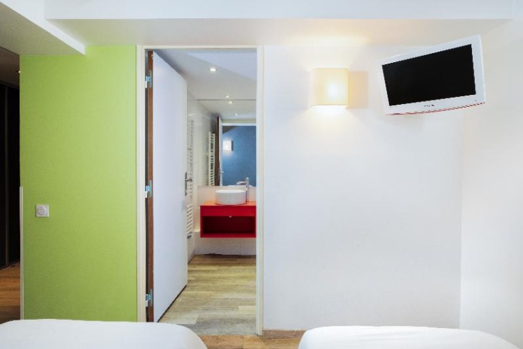 1 Bedroom Quadruple Apartment