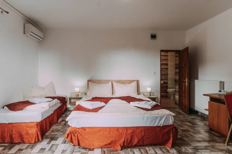 Fenyves Hotel