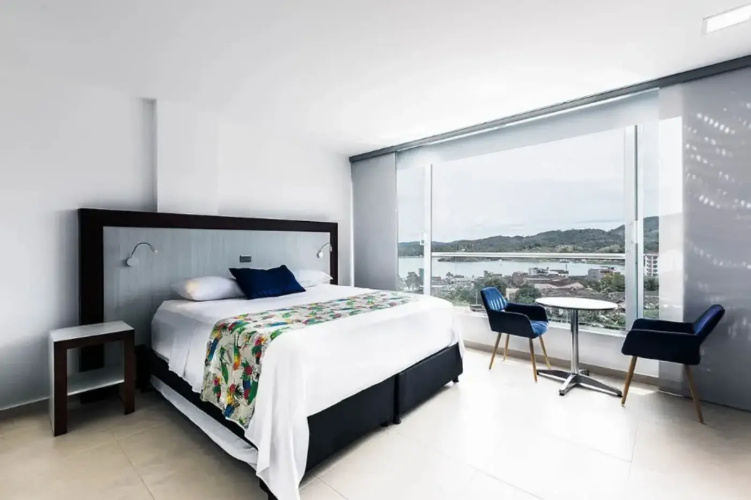Hotel Santorini
