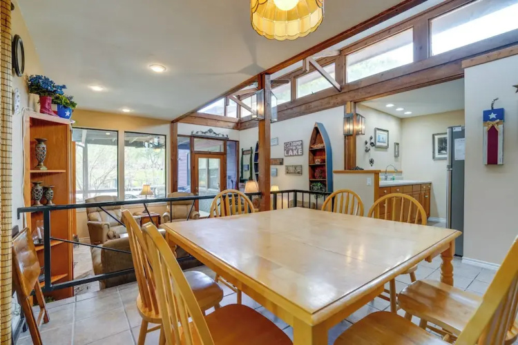 Deck & Gas Grill: Riverfront Mcqueeney Duplex