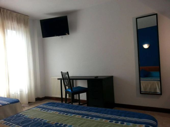 Hotel Azcona