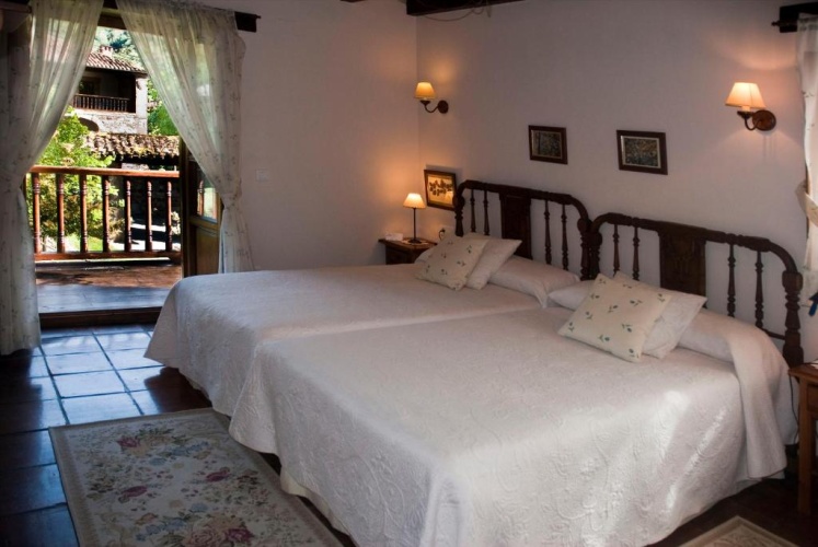 Superior Double room with balcony and with view