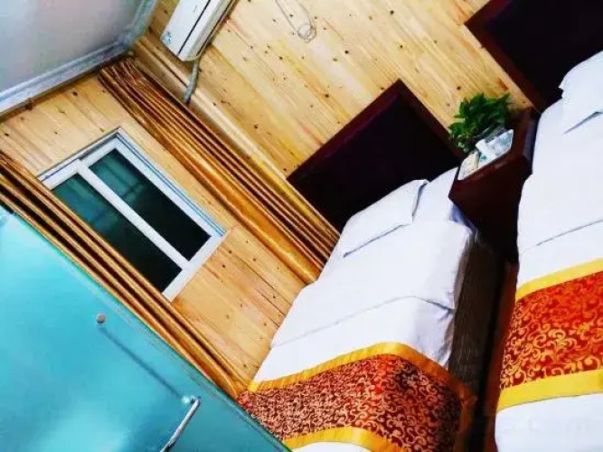 Yijiang Hostel