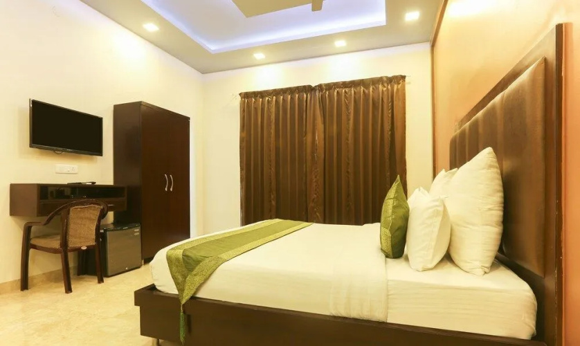 Treebo Hotel WOW