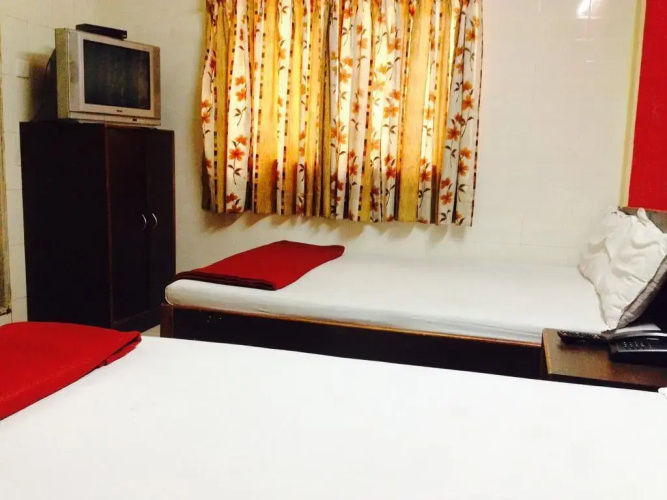 Hotel Metro Plaza